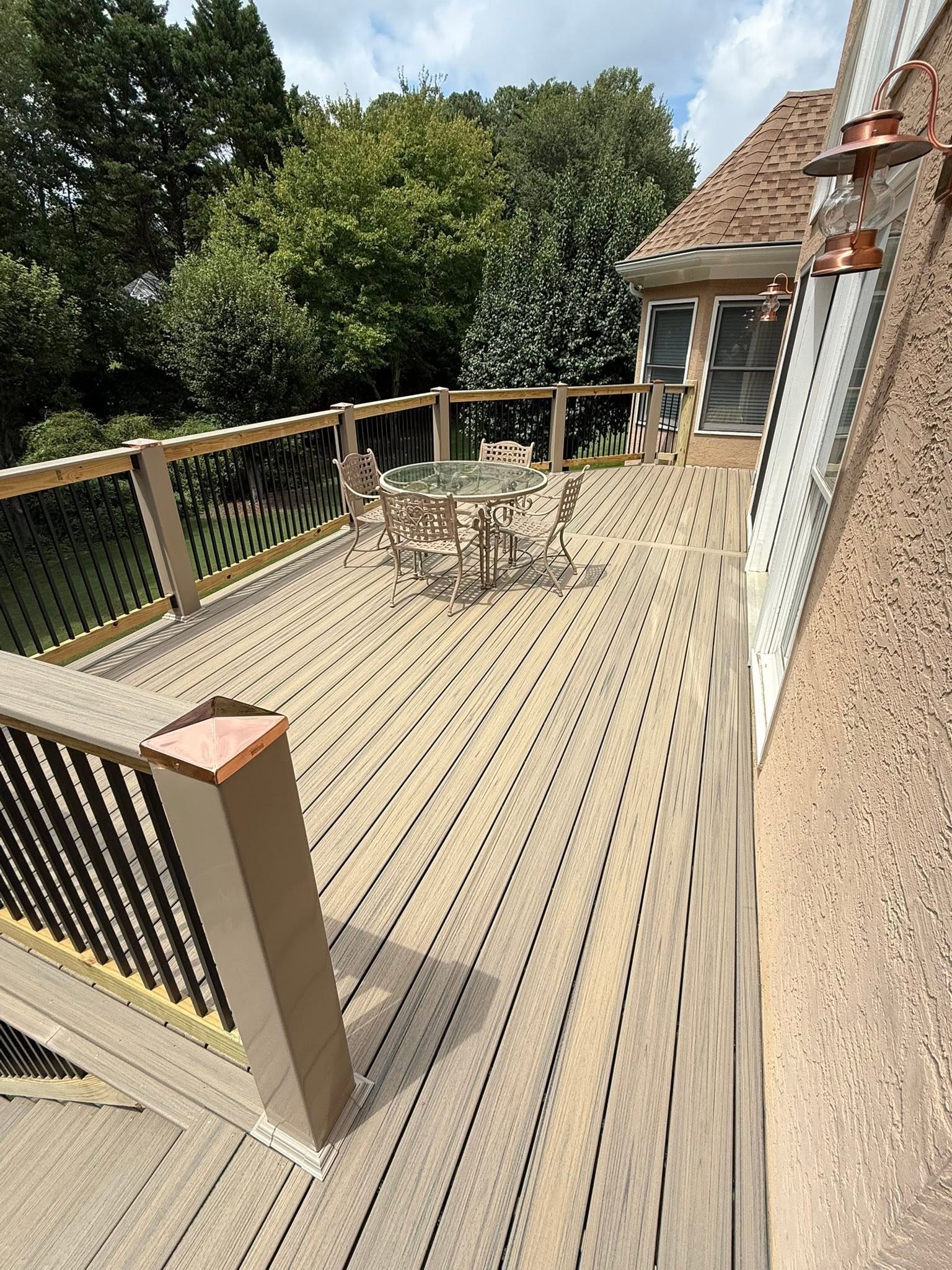 Composite deck & screened porch with grilling space
